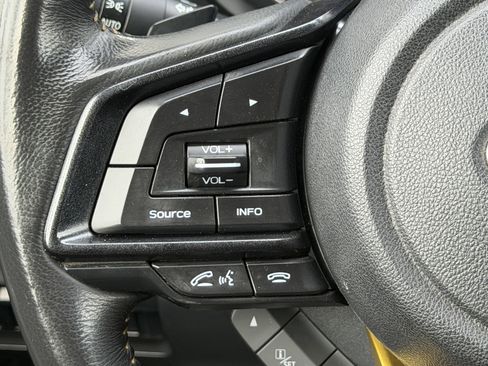 Used 2021 Subaru Crosstrek 2.5i Sport w/ Moonroof Package image 30