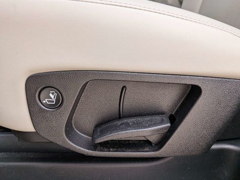Used 2021 Kia Telluride S FWD image 18