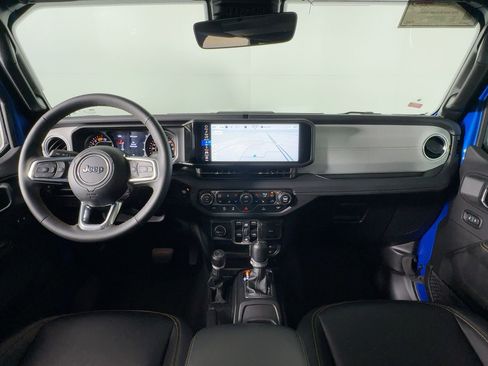 Used 2024 Jeep Wrangler Sahara w/ Technology Group image 13