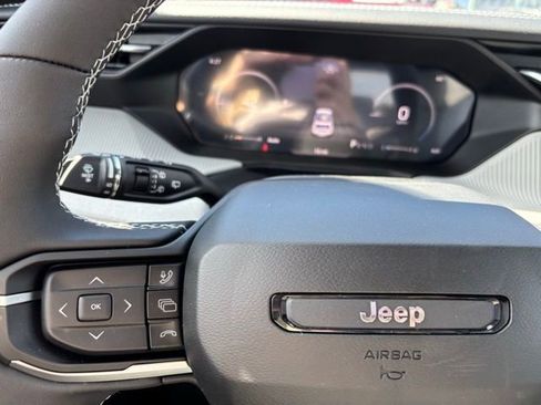 New 2026 Jeep Cherokee Laredo AWD/4WD image 24