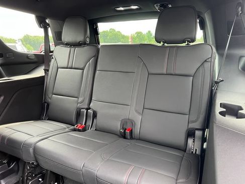 Used 2026 Chevrolet Tahoe RST w/ RST Capability Package AWD/4WD image 6
