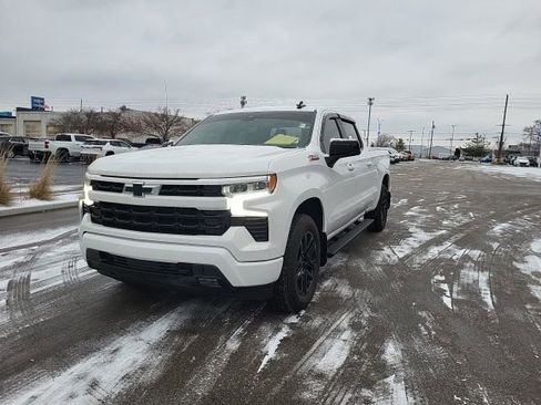 Used 2022 Chevrolet Silverado 1500 RST image 7