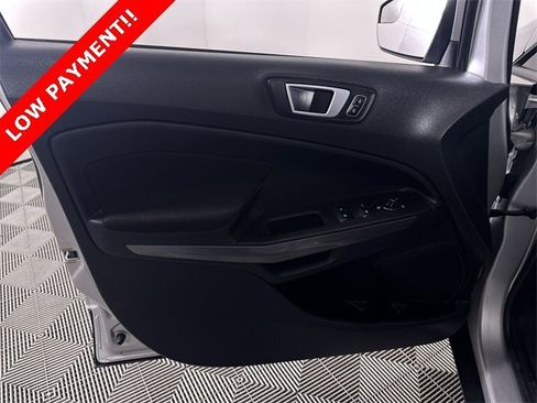 Used 2019 Ford EcoSport SE image 23