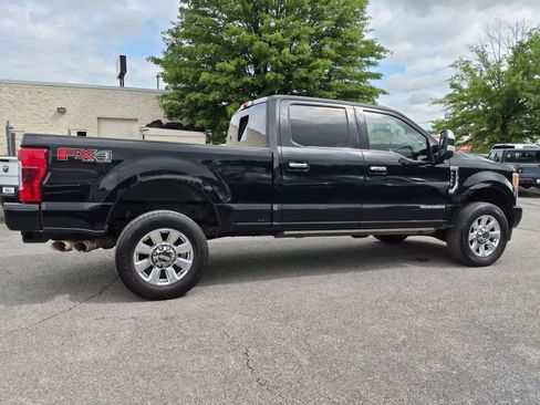 Used 2018 Ford F350 Platinum w/ Platinum Ultimate Package AWD/4WD image 9