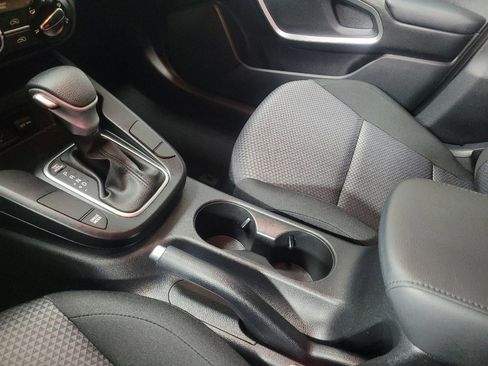 Used 2023 Kia Soul LX FWD image 26