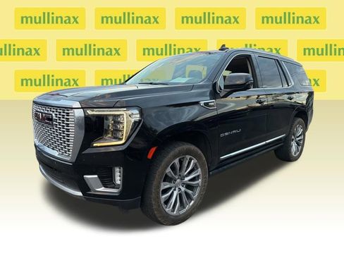 Used 2021 GMC Yukon Denali w/ Denali Premium Package AWD/4WD image 5