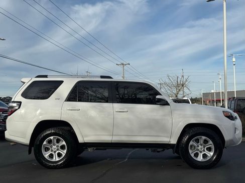 Certified 2021 Toyota 4Runner SR5 image 6