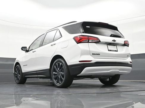 Used 2024 Chevrolet Equinox RS FWD image 25