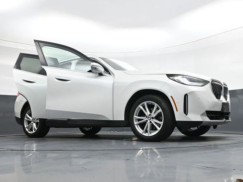 Used 2025 BMW X3 xDrive30i image 42