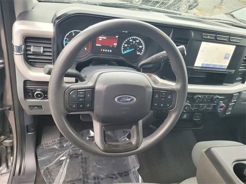 Used 2024 Ford F250 XLT image 30