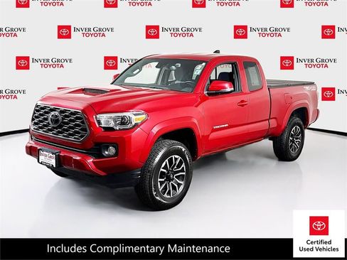Certified 2023 Toyota Tacoma TRD Sport image 1