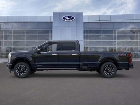 New 2026 Ford F250 Platinum AWD/4WD image 3
