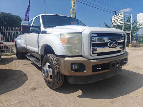 Used 2011 Ford F450 King Ranch w/ King Ranch w/Chrome Pkg AWD/4WD image 1