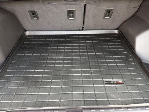 Used 2023 Chevrolet Equinox LS image 15