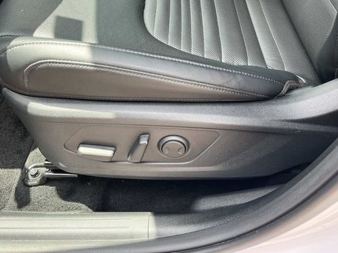 Used 2025 Kia Sportage SX FWD image 34
