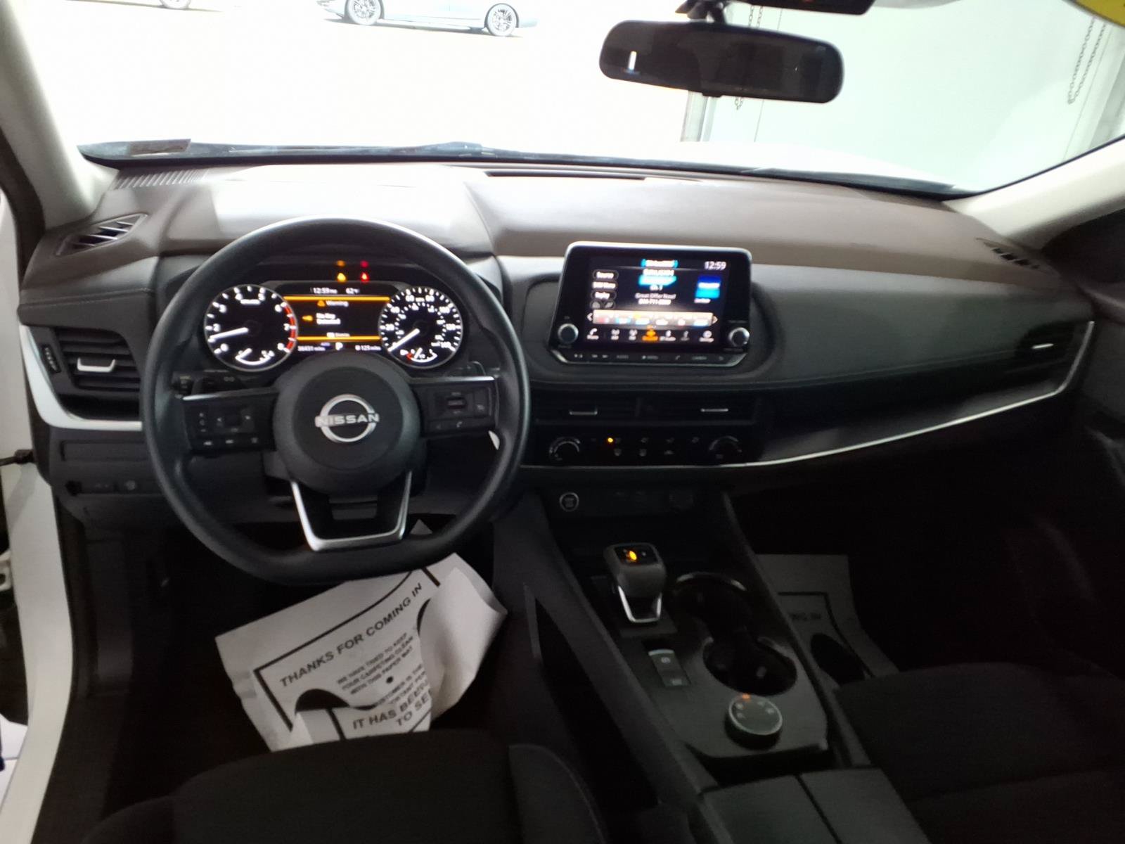 Used 2023 Nissan Rogue S AWD/4WD image 15
