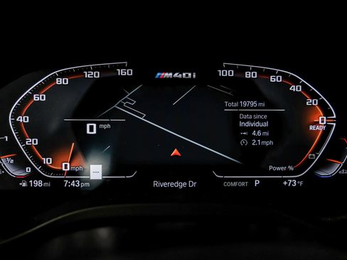 Used 2024 BMW X4 M40i w/ Shadowloine Package image 23