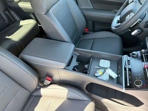 New 2026 Hyundai Santa Fe Limited AWD/4WD image 31
