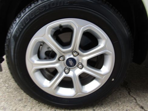 Used 2021 Ford EcoSport SE w/ SE Convenience Package AWD/4WD image 40