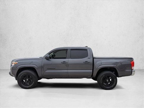 Used 2016 Toyota Tacoma SR5 w/ Towing Package image 9
