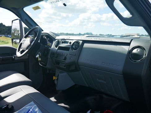 New 2025 Ford F750 2WD Regular Cab Super Duty image 26