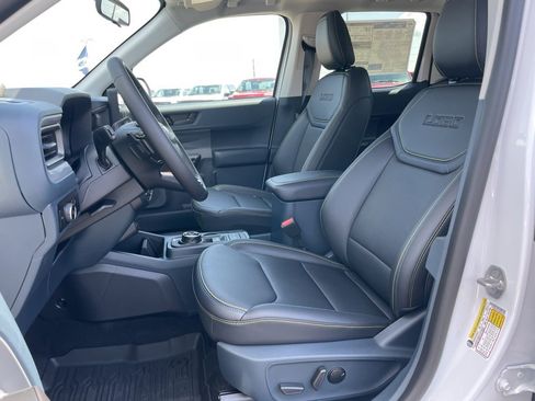 New 2025 Ford Maverick Lobo image 7