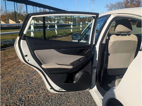 Used 2022 Subaru Impreza 2.0i image 10