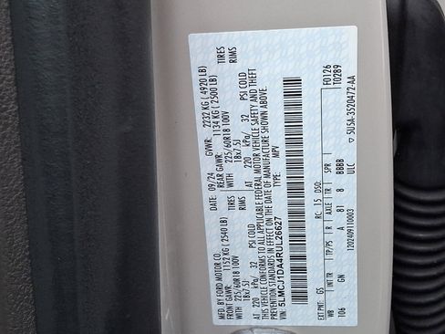 Used 2024 Lincoln Corsair AWD w/ Equipment Group 101A image 26