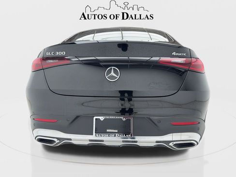 Used 2024 Mercedes-Benz GLC 300 4MATIC image 10