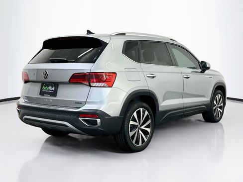 Used 2022 Volkswagen Taos SE AWD/4WD image 9
