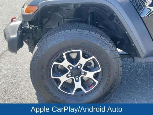 Certified 2023 Jeep Wrangler Unlimited Rubicon w/ Cold Weather Group AWD/4WD image 11