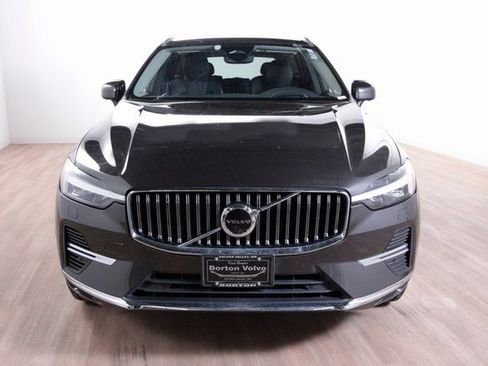 Used 2022 Volvo XC60 T8 Inscription Expression image 2