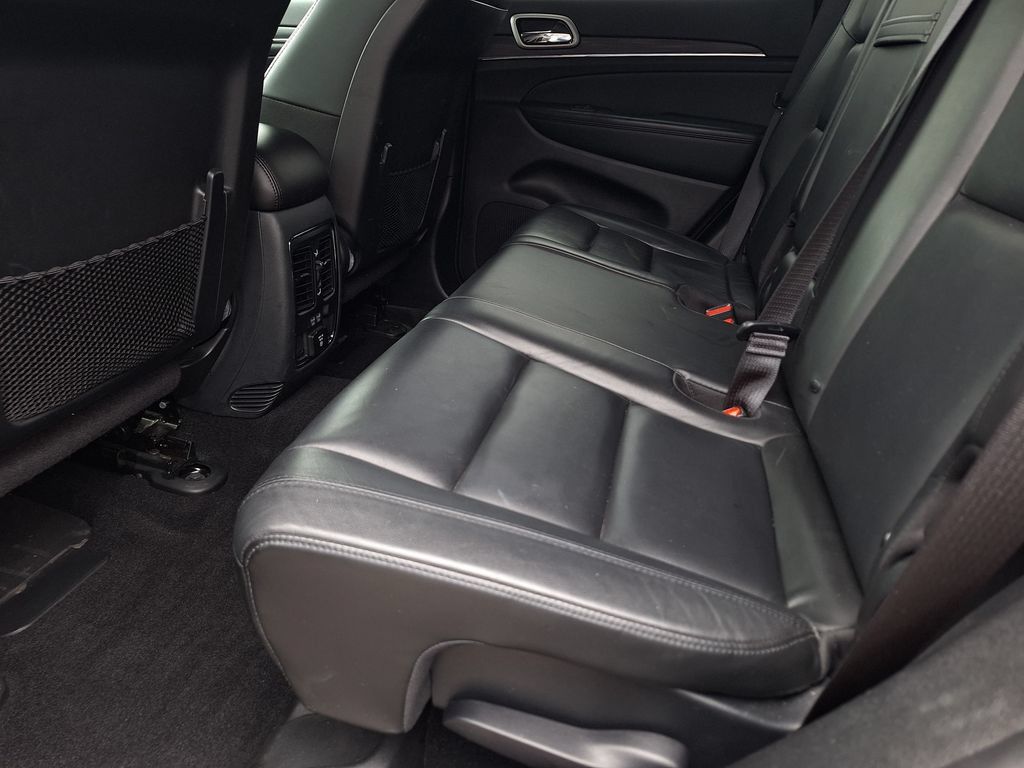 Used 2020 Jeep Grand Cherokee Limited AWD/4WD image 12