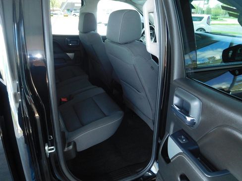 Used 2018 Chevrolet Silverado 1500 LT w/ Midnight Edition AWD/4WD image 19