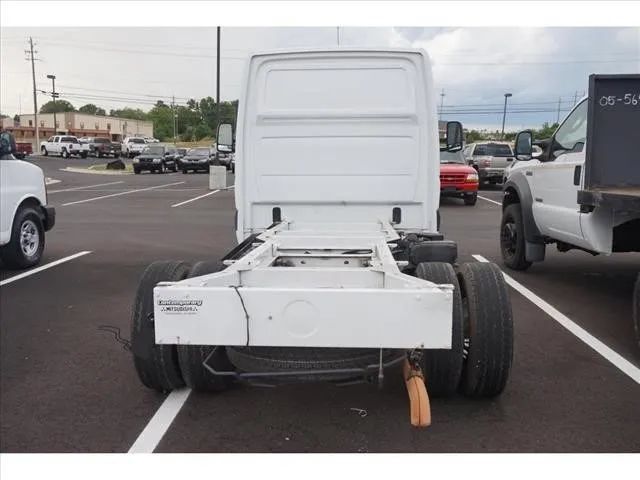 Used 2010 Freightliner Sprinter 3500 RWD image 5