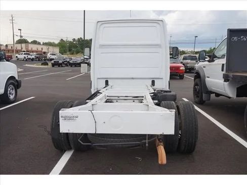 Used 2010 Freightliner Sprinter 3500 image 5