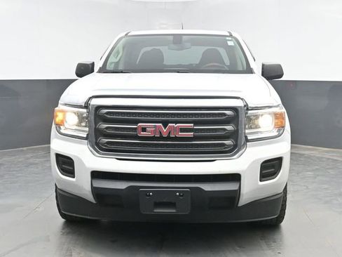 Used 2020 GMC Canyon 2WD Crew Cab w/ Convenience Package image 3
