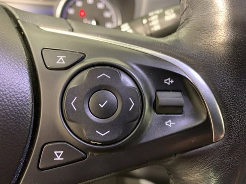 Used 2021 Buick Enclave Premium w/ Sun and Sites Package image 24