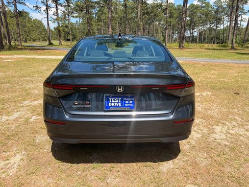 Used 2024 Honda Accord EX image 4