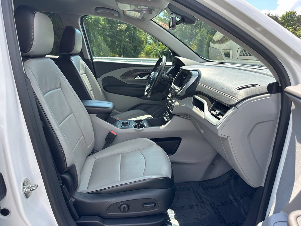 Used 2020 GMC Terrain SLT w/ Preferred Package FWD image 16