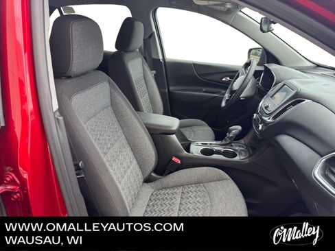 Used 2024 Chevrolet Equinox LT w/ LPO, Floor Liner Package image 14