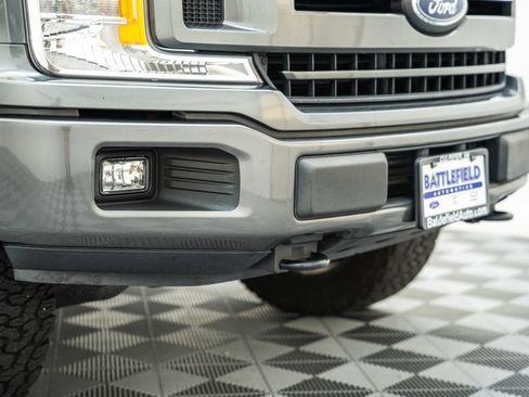 Used 2018 Ford F150 XLT w/ Equipment Group 302A Luxury AWD/4WD image 16