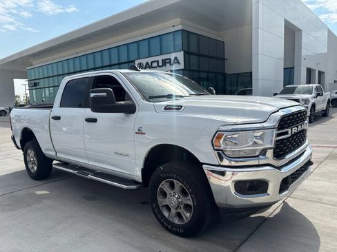 Used 2024 RAM 2500 Big Horn w/ Off Road Package AWD/4WD image 1