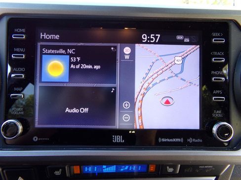 Used 2021 Toyota Tacoma Limited image 34