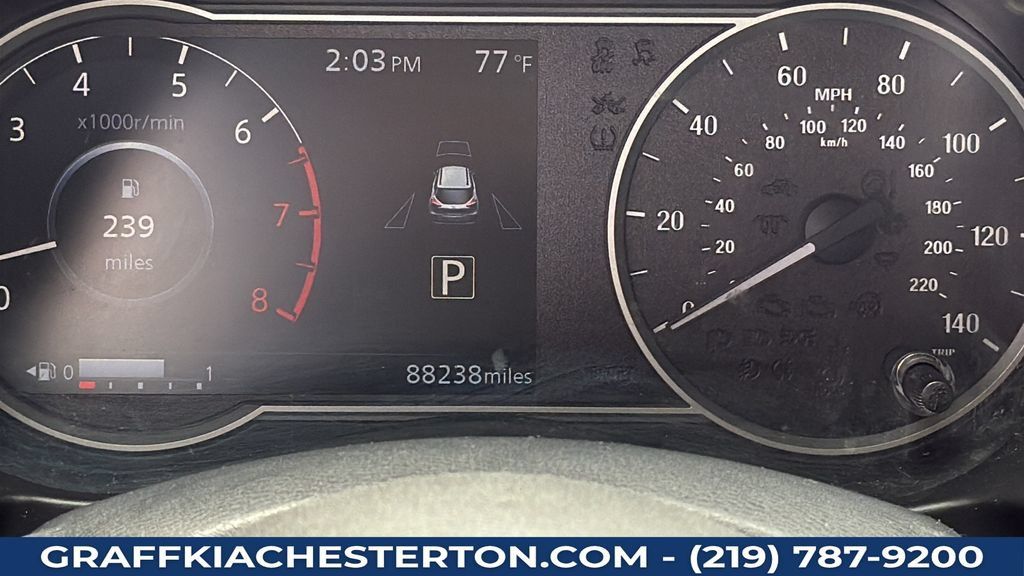 Used 2018 Nissan Kicks SR FWD image 20