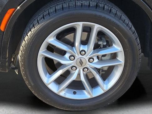 Used 2023 Dodge Durango GT image 7