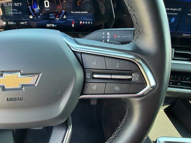 Used 2025 Chevrolet Equinox LT AWD/4WD image 15