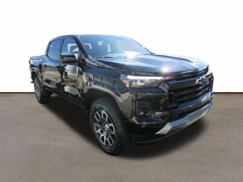 Used 2023 Chevrolet Colorado Z71 w/ Z71 Convenience Package 2 image 7