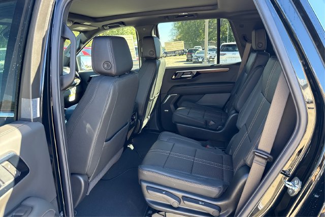 New 2027 Chevrolet Tahoe High Country w/ Sun And Tow Package AWD/4WD image 10