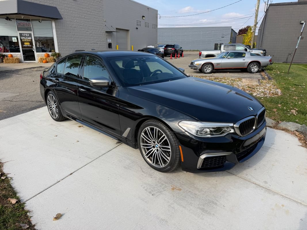 Used 2018 BMW M550i xDrive AWD/4WD image 3
